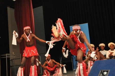 20090609_Lesotho_Traditional_Dance_DSC_9522.jpg