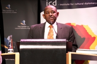Badreldin_Abadalla_Rise_Africa_2016.jpg