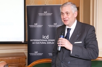 dan_petre_bucharest2016.jpg