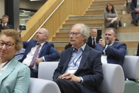 202509_SF_Audience-Meetings_008.jpg