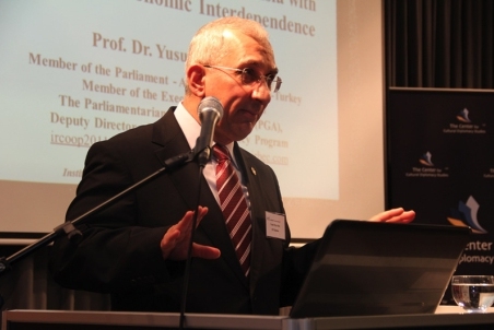 Yusuf Ziya 04.jpg