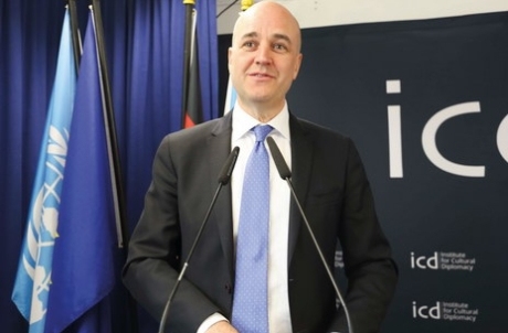 Fredrik-Reinfeldt-.jpg