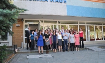 2009-08 ukmg.jpg