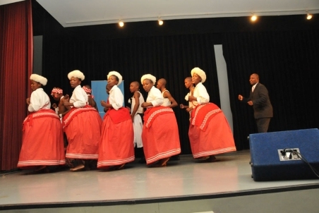 20090609_Lesotho_Traditional_Dance_DSC_9834.jpg