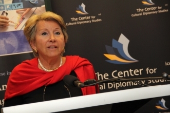 Dominique T.jpg