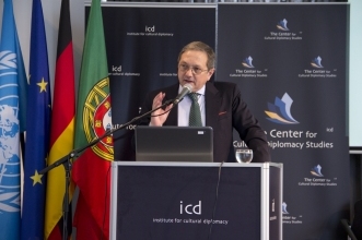Luis de Ameida Sampaio (1).jpg