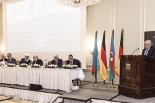 Azer (773).jpg