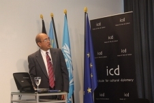 2011_09 Sino-Global Discourse 098.jpg