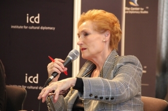 erna.jpg