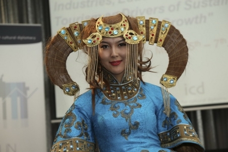 2014_03 BIEC 100.jpg