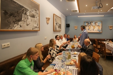 202407_WFDP_Group-Dinners_05.jpg