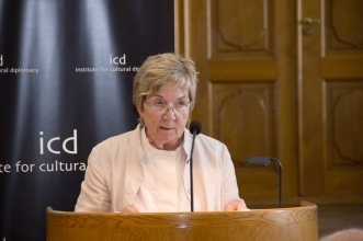 marianne jelved (1).jpg