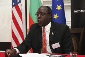 Jesse Lutabingwa.jpg