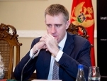 Igor-Luksic_th.jpg