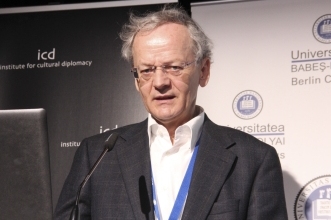 werner_muller_desintegration2016.jpg
