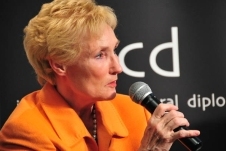 02-001.jpg