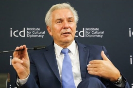 Klaus-Wowereit.jpg