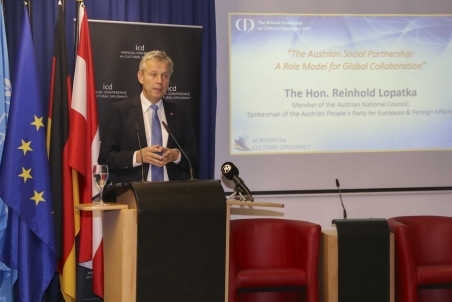 201712_Annual-Conference_146.jpg