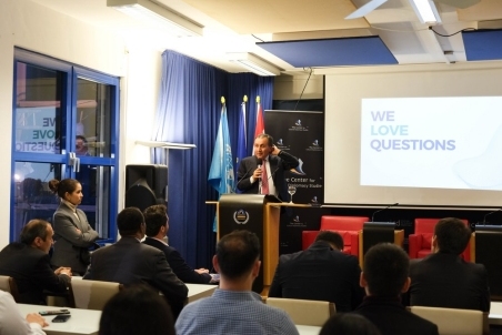 EconomicForum074.jpg