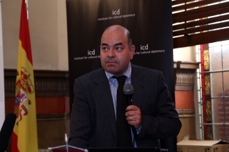 Ovidi Carbonell .jpg