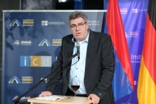EconomicForum163.jpg