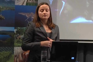 Valerija Mencej.jpg