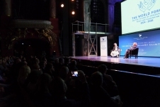04-Hilary-Event-Photos-Hilaryevent04.jpg