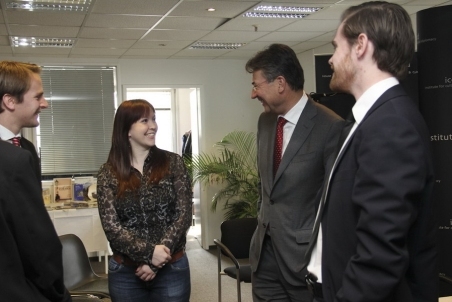 2014_03 BIEC 142.jpg