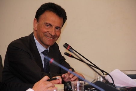 128.jpg