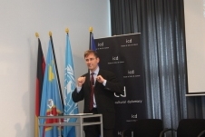 2011_09 Sino-Global Discourse 115.jpg