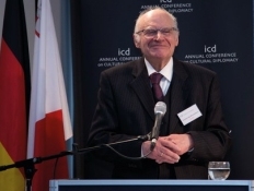 Ugo Mifsud Bonnici.jpg