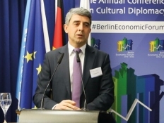 Rosen-Plevneliev.jpg