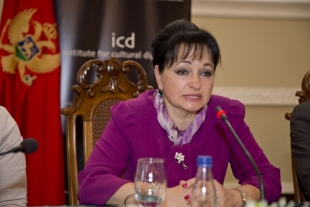 176.jpg