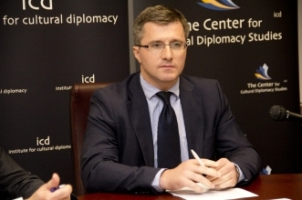 Lazar Elenovski.jpg