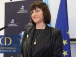 2019_Sanita_Osipova_BerlinWall30.jpg
