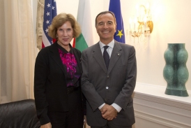 Elena Poptodorova1.jpg