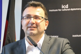 Seyed_Ali_Moujani_Asia&Caucasus2017.jpg