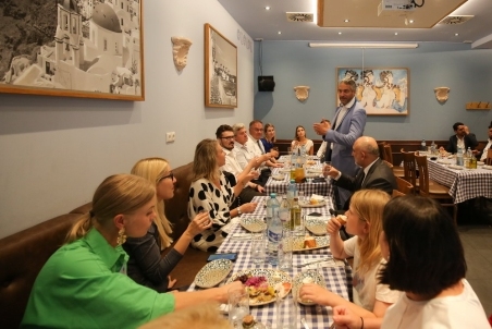 202407_WFDP_Group-Dinners_08.jpg
