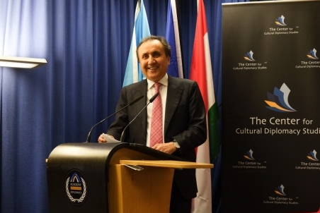 EconomicForum069.jpg