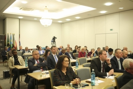 202503_BEF_Audience09.jpg