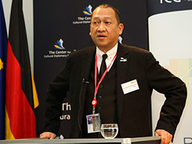 Mohamed Nazri_tn.jpg