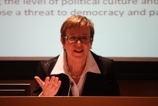 2011_09 A World without Walls 087.jpg