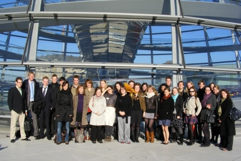 2008-10-ukmg.jpg