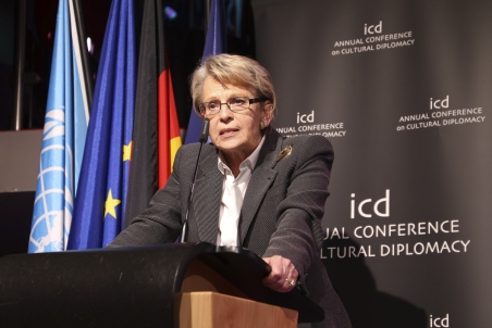 Michele-Alliot-Marie_2.jpg