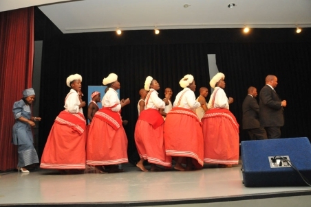 20090609_Lesotho_Traditional_Dance_DSC_9836.jpg