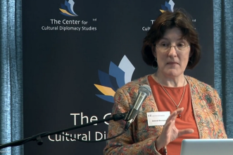 Deborah Davenport.jpg
