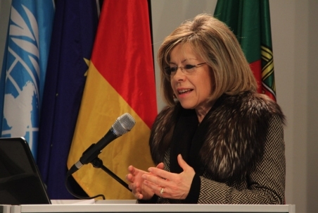 Maria de Belem Roseira02.jpg