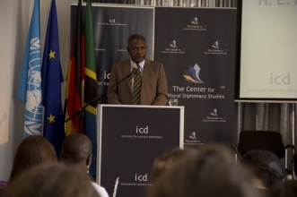 Philip sang ka marmo.jpg