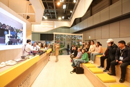 ITB2024165.jpg