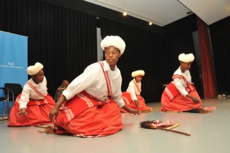 20090609_Lesotho_Traditional_Dance_DSC_9552.jpg
